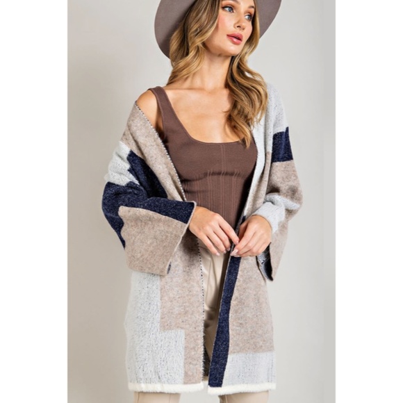 SOLD OUT Navy Colorblock Soft Knit Fall Winter Casual Women's Duster Cardigan - Picture 2 of 8